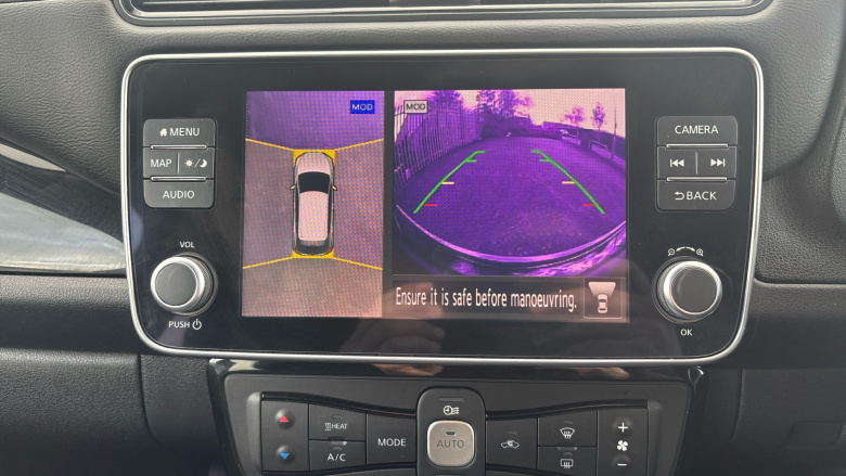 Nissan LEAF 110kW N-Connecta 39kWh 5dr Auto Electric Hatchback